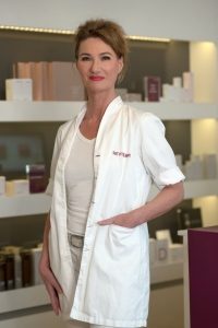 Anja_reviderm_cosmetics_berlin
